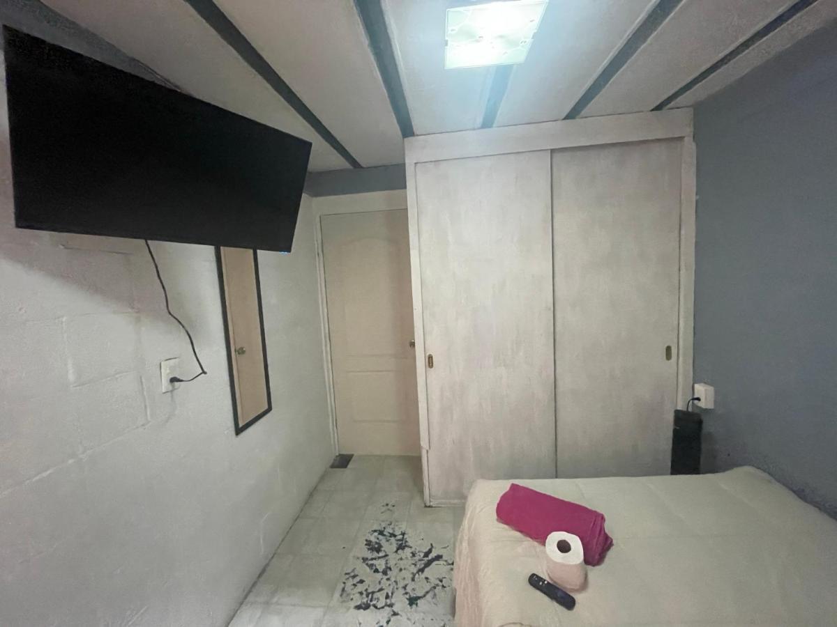 Apartment Aeropuerto, Foro Sol, Bus, Metro, Mexico City